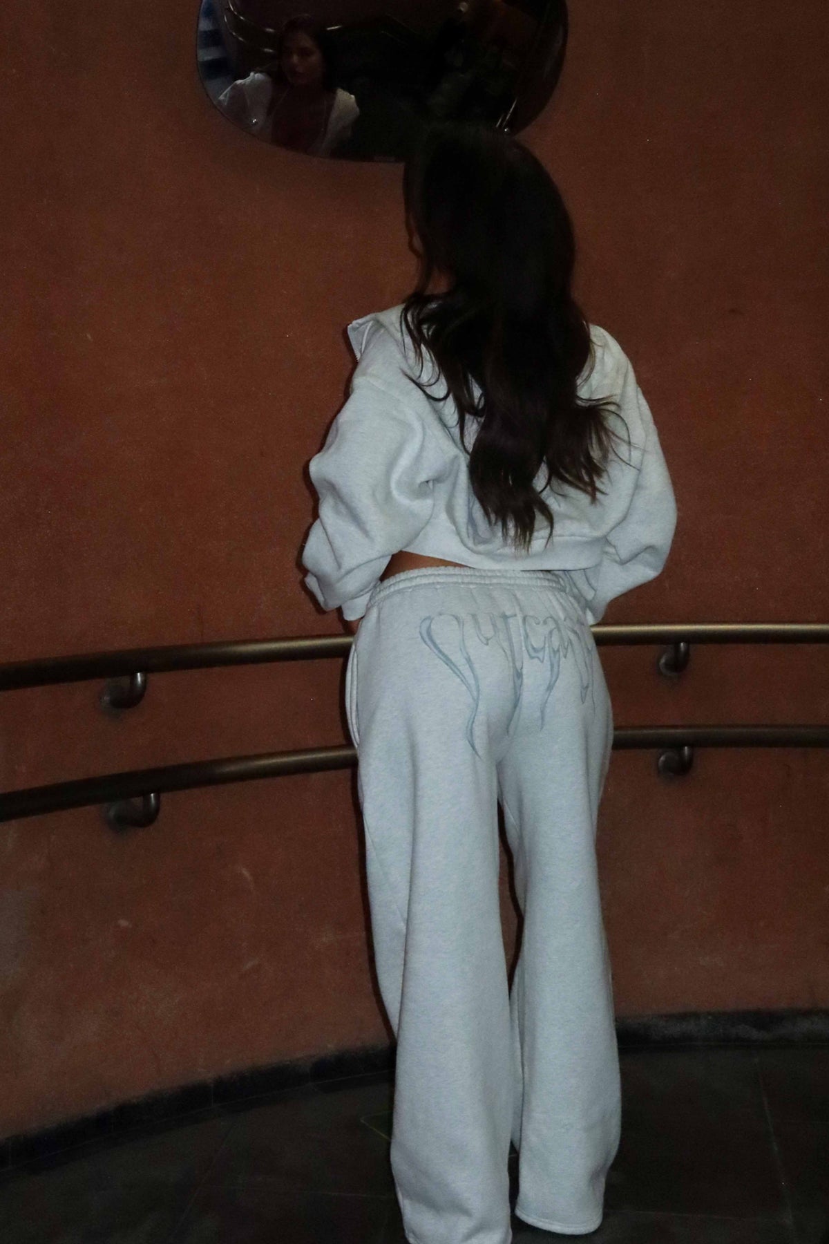 NYACROPPEDHOODIEGREY_NYASWEATPANTGREY2_18a7569b-c05d-4c55-91d5-a4cf83b95a5a_1350x1800-1