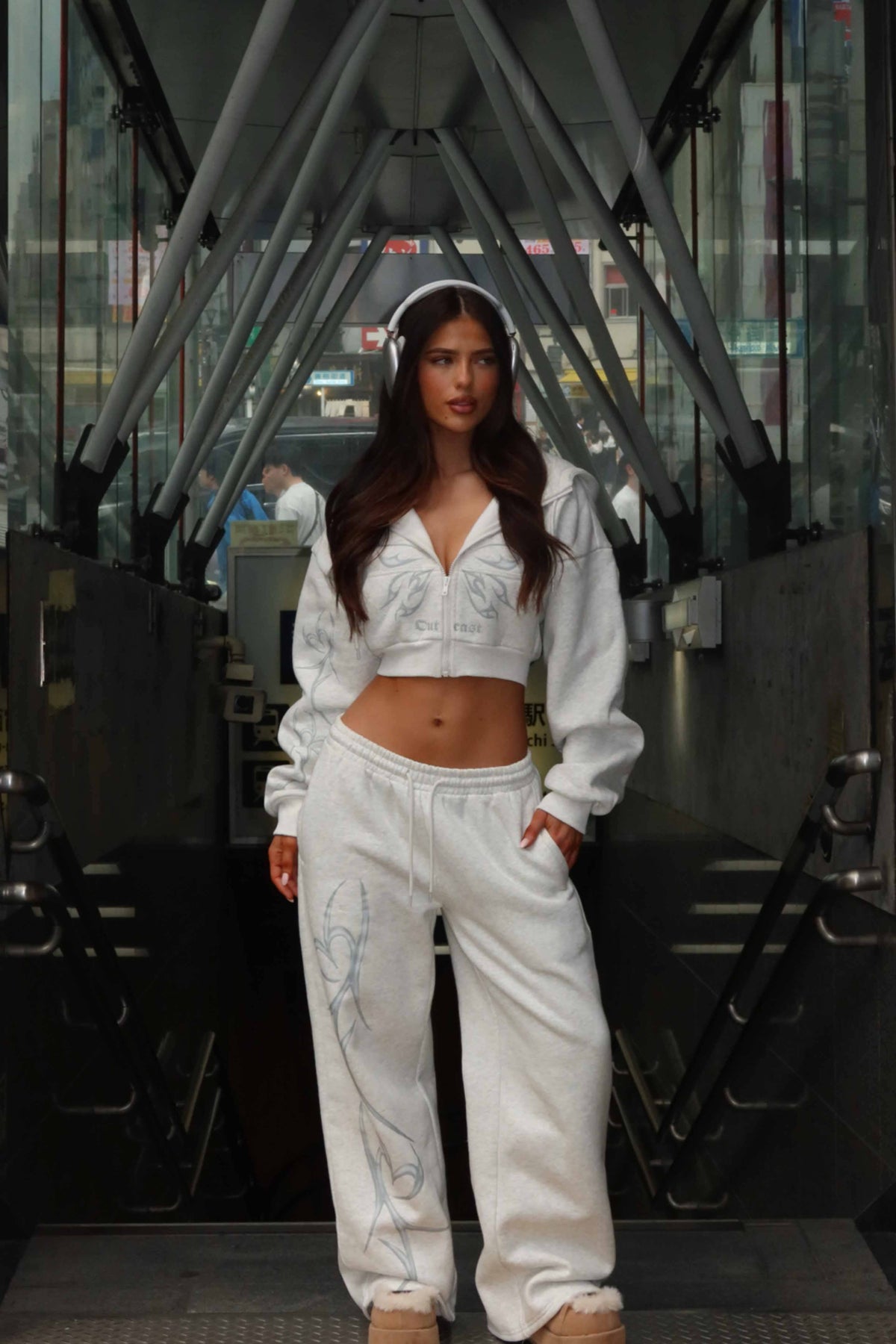 NYACROPPEDHOODIEGREY_NYASWEATPANTGREY5_6f0a694a-9d64-4af2-ad7c-bbfae8c76ed8_1350x1800-7